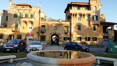 Ponte Spizzichino cambia nome su paline Ponte Spizzichino cambia nome su paline