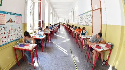 Figlia sospesa, madre aggredisce docente Figlia sospesa, madre aggredisce docente