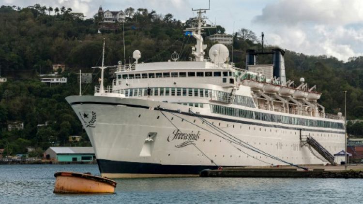 Rougeole sur un navire de la Scientologie: Curaçao examinera les passagers à leur arrivée