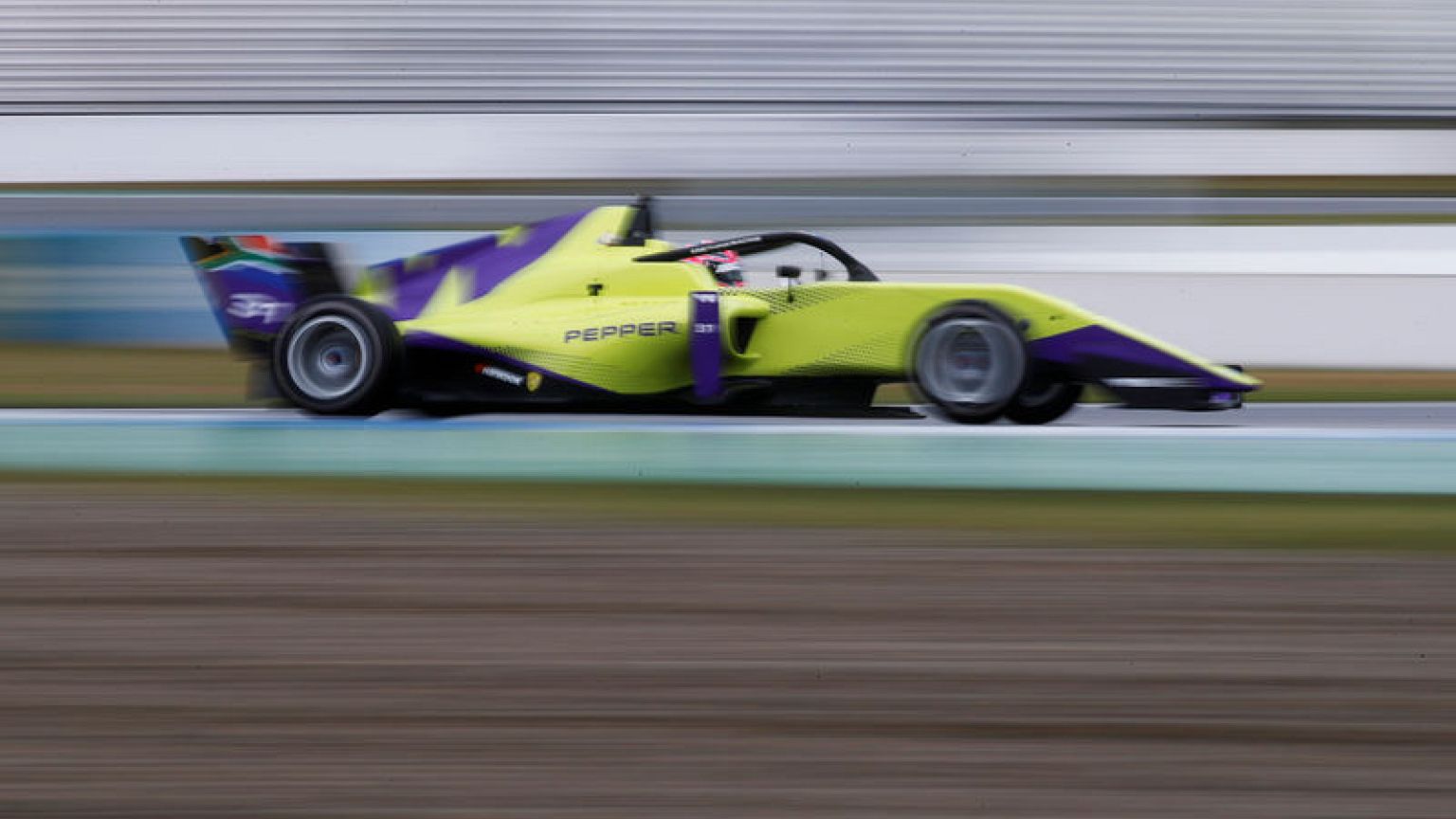 Women can hack it against the men in F1, says Wilson