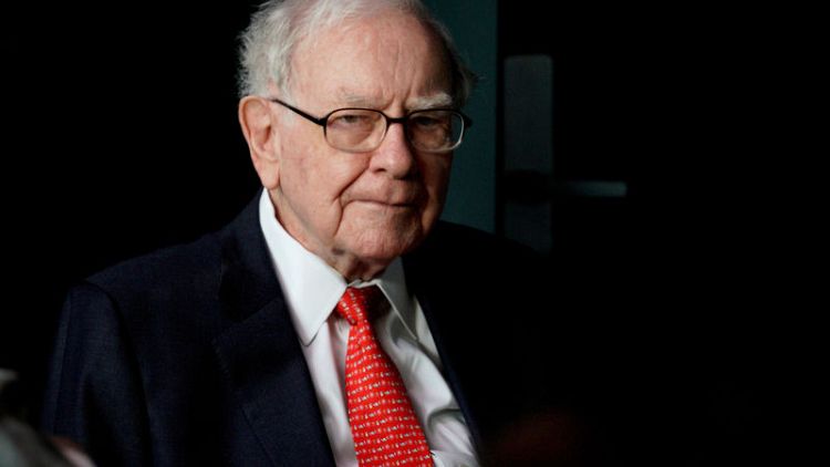 Buffett's Berkshire posts big profit as stocks gain