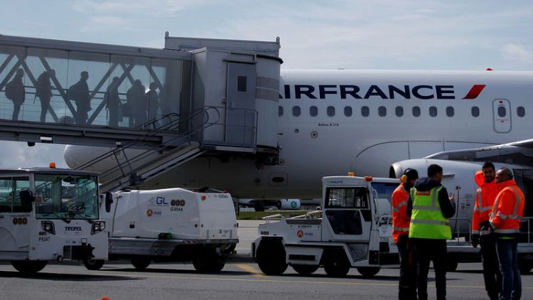 Air France-KLM to propose 400 ground staff redundancies - La Tribune