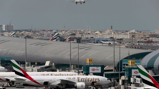 تراجع عدد مسافري مطار دبي 2.2% إلى 22.2 مليون في الربع/1 تراجع عدد مسافري مطار دبي 2.2% إلى 22.2 مليون في الربع/1