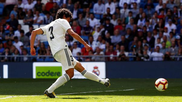 ريال مدريد يهزم فياريال أمام عدد قليل من الجماهير باستاد برنابيو ريال مدريد يهزم فياريال أمام عدد قليل من الجماهير باستاد برنابيو