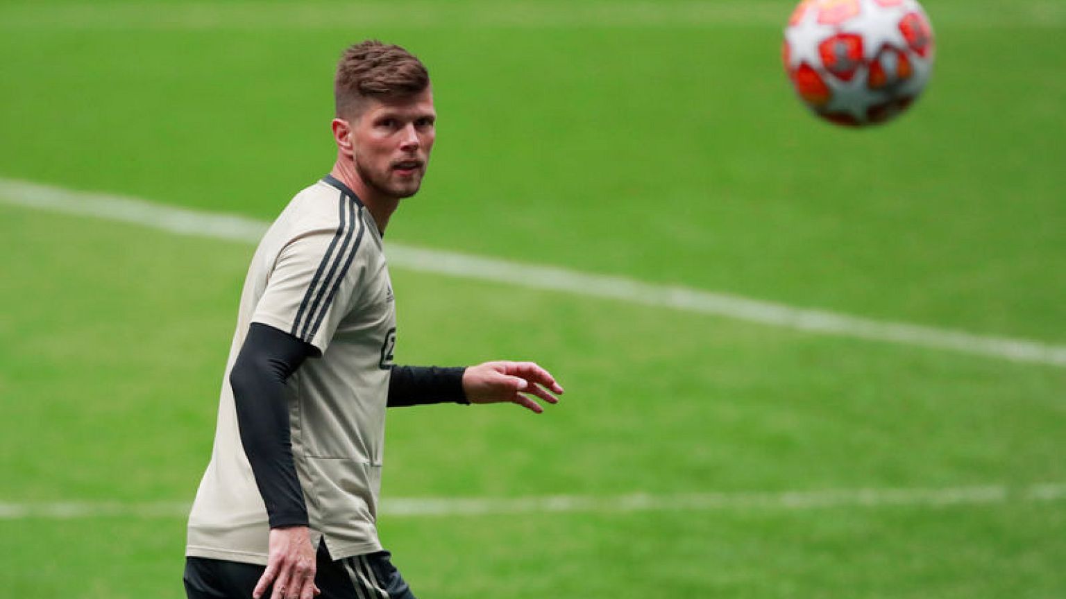 Ajax win Dutch Cup in emphatic fashion
