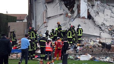 Scoppio palazzina:tubo gas aperto a mano Scoppio palazzina:tubo gas aperto a mano