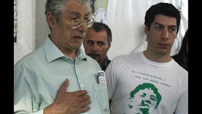 Lega, Pg impugna l'assoluzione dei Bossi Lega, Pg impugna l'assoluzione dei Bossi