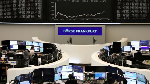 أسهم أوروبا تهبط عقب تلويح ترامب بمزيد من الرسوم على الصين أسهم أوروبا تهبط عقب تلويح ترامب بمزيد من الرسوم على الصين
