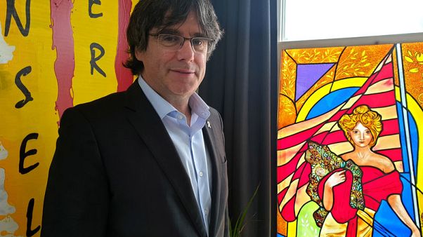 Catalonia's Puigdemont urges Pedro Sanchez to be open to dialogue Catalonia's Puigdemont urges Pedro Sanchez to be open to dialogue