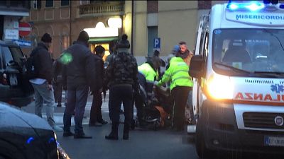 Aggredito dall'ex con acido, è grave Aggredito dall'ex con acido, è grave