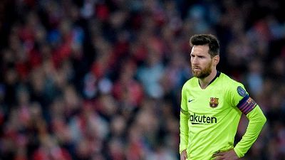 Tifosi-Messi, tensione in aeroporto Tifosi-Messi, tensione in aeroporto