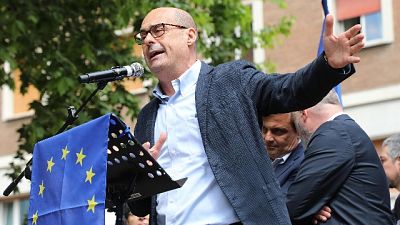 Nomadi: Zingaretti, solidarietà a Raggi Nomadi: Zingaretti, solidarietà a Raggi