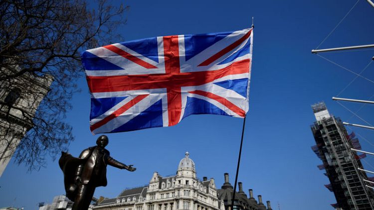 Post-Brexit customs union would make Britain 3 percent poorer - NIESR