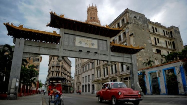 La porte d'entrée du quartier chinois à La Havane, le 11 avril 2019 à Cuba