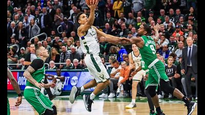 Nba, Philadelphia porta Toronto a gara 7 Nba, Philadelphia porta Toronto a gara 7