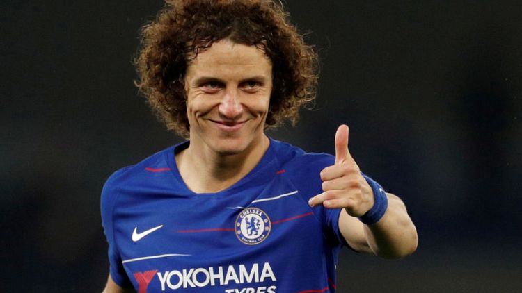 Brazilian Luiz extends Chelsea deal by two years