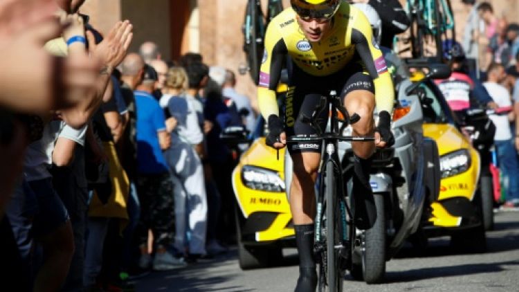 Tour d'Italie: Roglic premier maillot rose