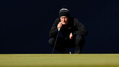 Golf - Kinhult, Wallace share British Masters lead Golf - Kinhult, Wallace share British Masters lead