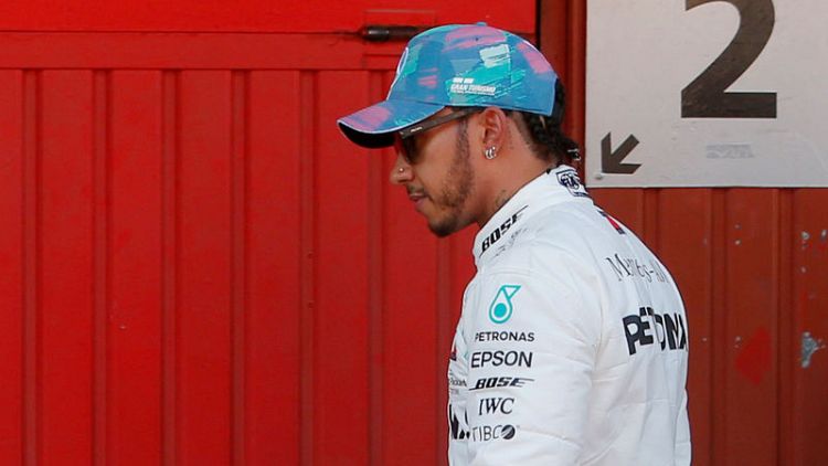 Motor racing - Battery problem affected Hamilton's qualifying