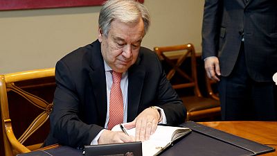 U.N. Secretary-General warns world 'not on track' to limiting temperature rise to 1.5 percent - TVNZ U.N. Secretary-General warns world 'not on track' to limiting temperature rise to 1.5 percent - TVNZ