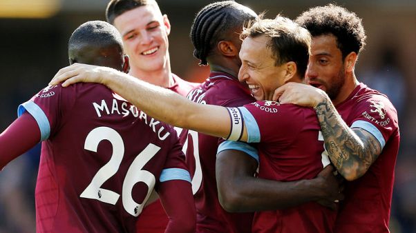 Noble brace powers West Ham to 4-1 win over Watford Noble brace powers West Ham to 4-1 win over Watford