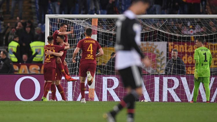 Roma secure late win as Juve break with 116-year tradition
