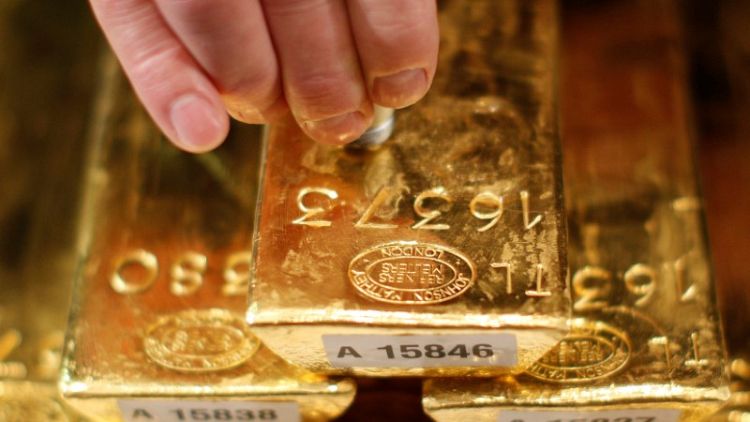 الذهب يتجه لأفضل أداء يومي في 3 أشهر بعد رد الصين على رسوم أمريكا