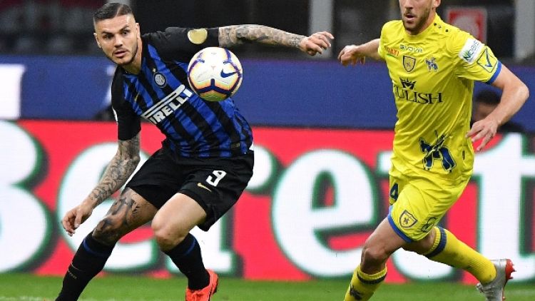 2-0 al Chievo, per Inter punti Champions