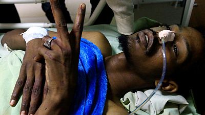 العنف يخيم على مساعي الانتقال في السودان