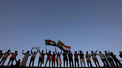 المجلس العسكري الحاكم في السودان يعلن عن فترة انتقالية مدتها ثلاث سنوات