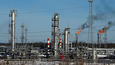 وكالة: استئناف تدفق النفط الروسي النظيف إلى بولندا وألمانيا قريبا