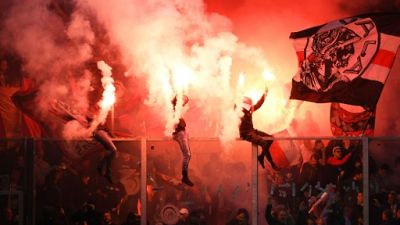 Pays-Bas: l'Ajax se console avec un 34e titre de champion