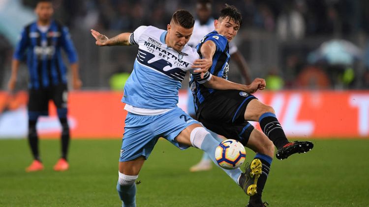 Lazio strike late to beat Atalanta in Coppa Italia final