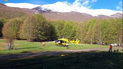 Recuperati escursionisti su monte Cusna Recuperati escursionisti su monte Cusna