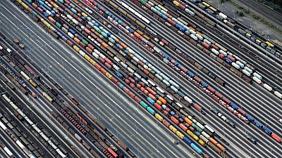 EU goods surplus with U.S. eases, deficit with China widens EU goods surplus with U.S. eases, deficit with China widens