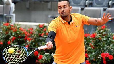 Tennis:Kyrgios lancia sedia,squalificato Tennis:Kyrgios lancia sedia,squalificato