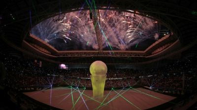 Inauguration du premier stade qatari construit pour le Mondial-2022