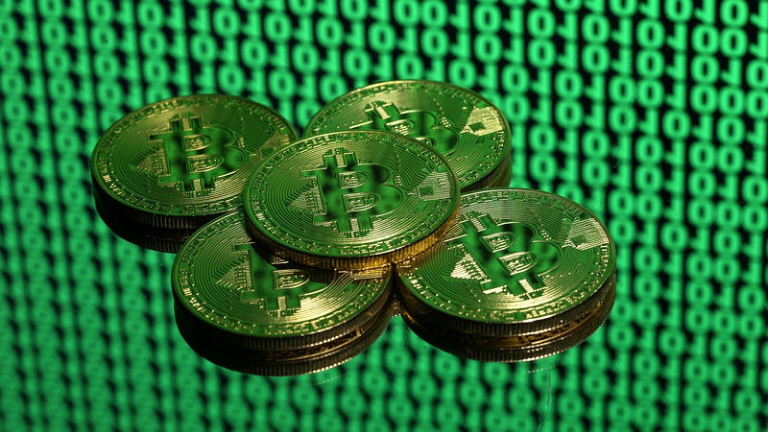 Bitcoin extends losses, down more than 20% to below $6,300