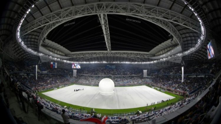 Qatar: inauguration en grande pompe du premier stade construit pour le Mondial-2022