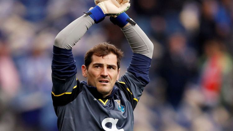 Goalkeeper Casillas set to retire after heart attack - report