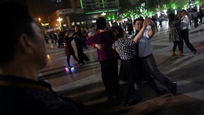 "Assimilation": au Xinjiang, la Chine prône le mariage interethnique