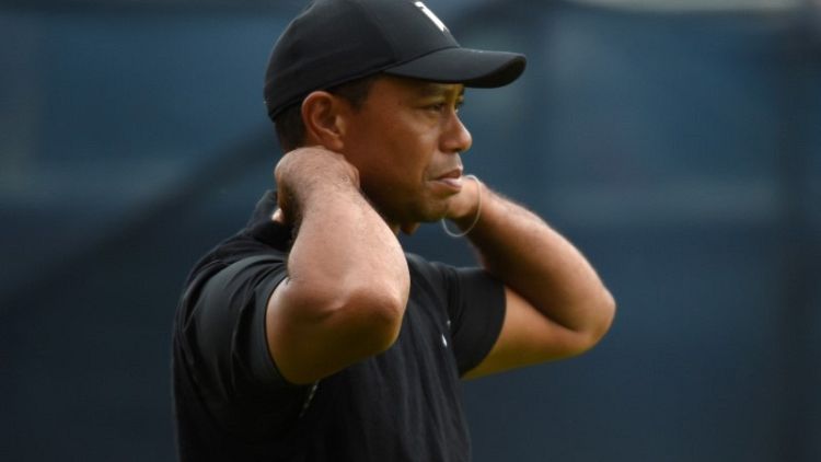 Woods misses cut at PGA Championship