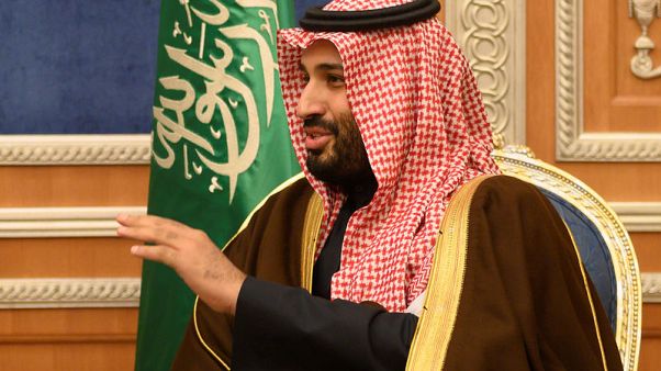 وزارة الاعلام السعودية: الأمير محمد بن سلمان يبحث تطورات الأحداث في المنطقة في اتصال هاتفي مع بومبيو وزارة الاعلام السعودية: الأمير محمد بن سلمان يبحث تطورات الأحداث في المنطقة في اتصال هاتفي مع بومبيو