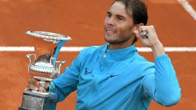 Tennis: Nadal gagne son 9e titre à Rome, contre Djokovic