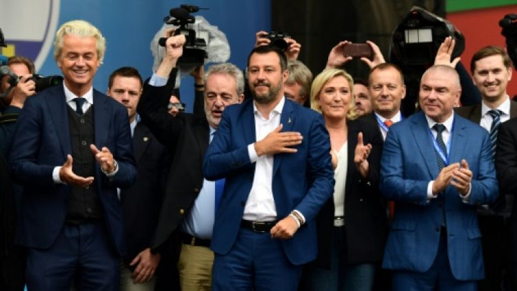 Les populistes sous pression à J-2 des élections européennes