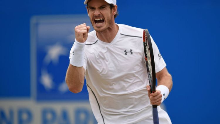 Murray plays down his chances of playing singles at Wimbledon