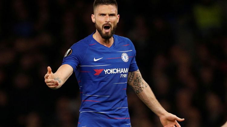 Chelsea's Giroud signs one-year contract extension