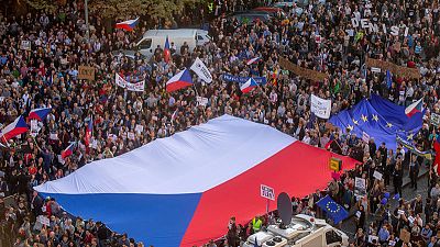 Thousands of Czechs protest for fourth week against justice minister Thousands of Czechs protest for fourth week against justice minister