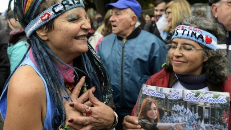 Argentine: l'ex-présidente Kirchner jugée pour la première fois pour corruption