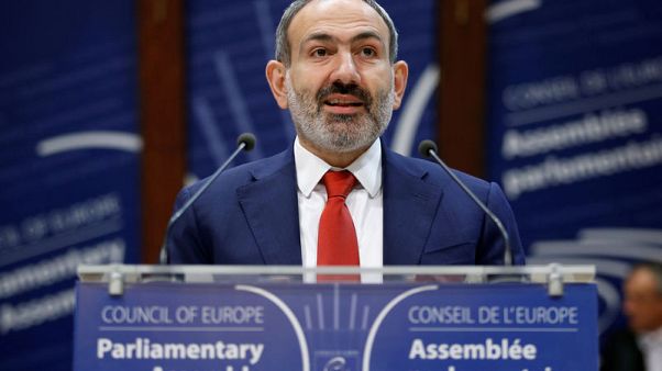 Armenia told to refrain from pressuring judges Armenia told to refrain from pressuring judges